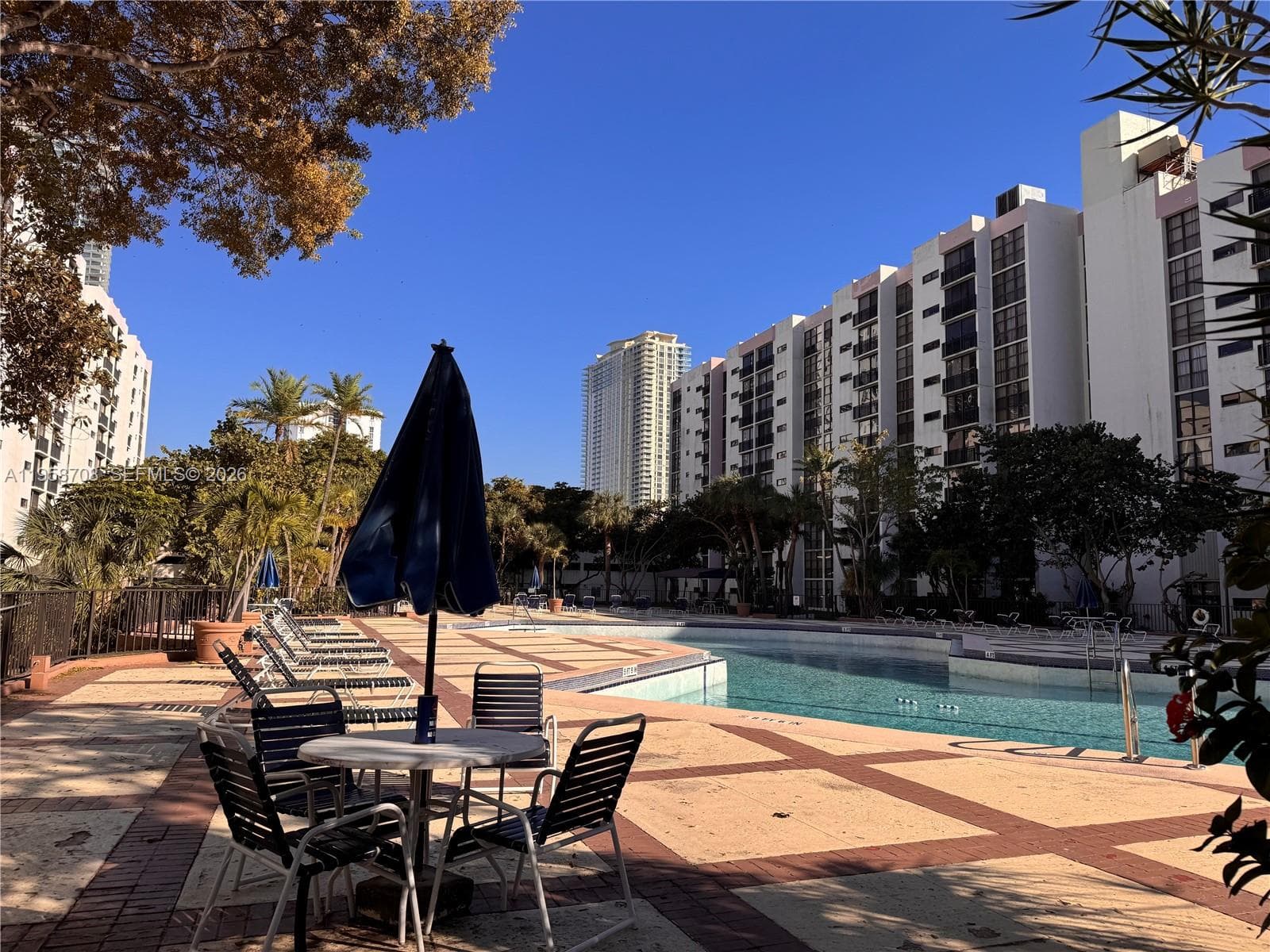 PLAZA OF AMERICAS CONDO P · #117 in Sunny Isles Beach - Photo 28
