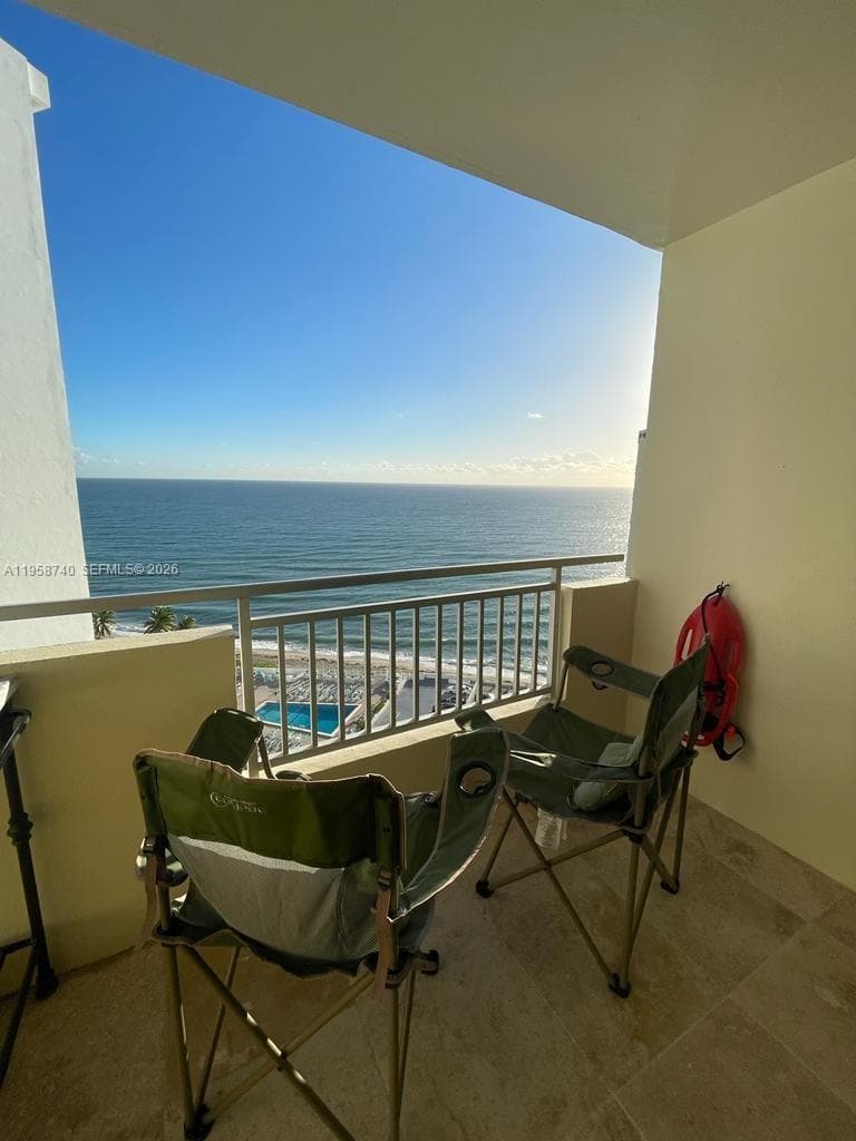 PARKER DORADO CONDO · #1602 in Hallandale Beach - Photo 12
