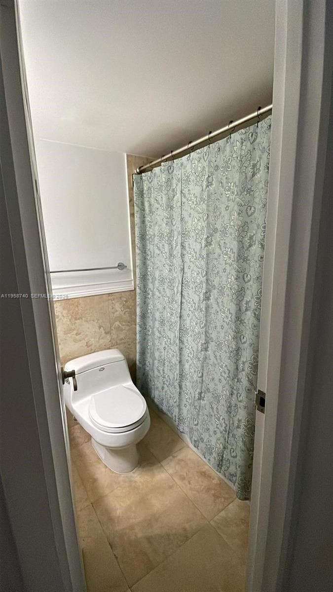 PARKER DORADO CONDO · #1602 in Hallandale Beach - Photo 36