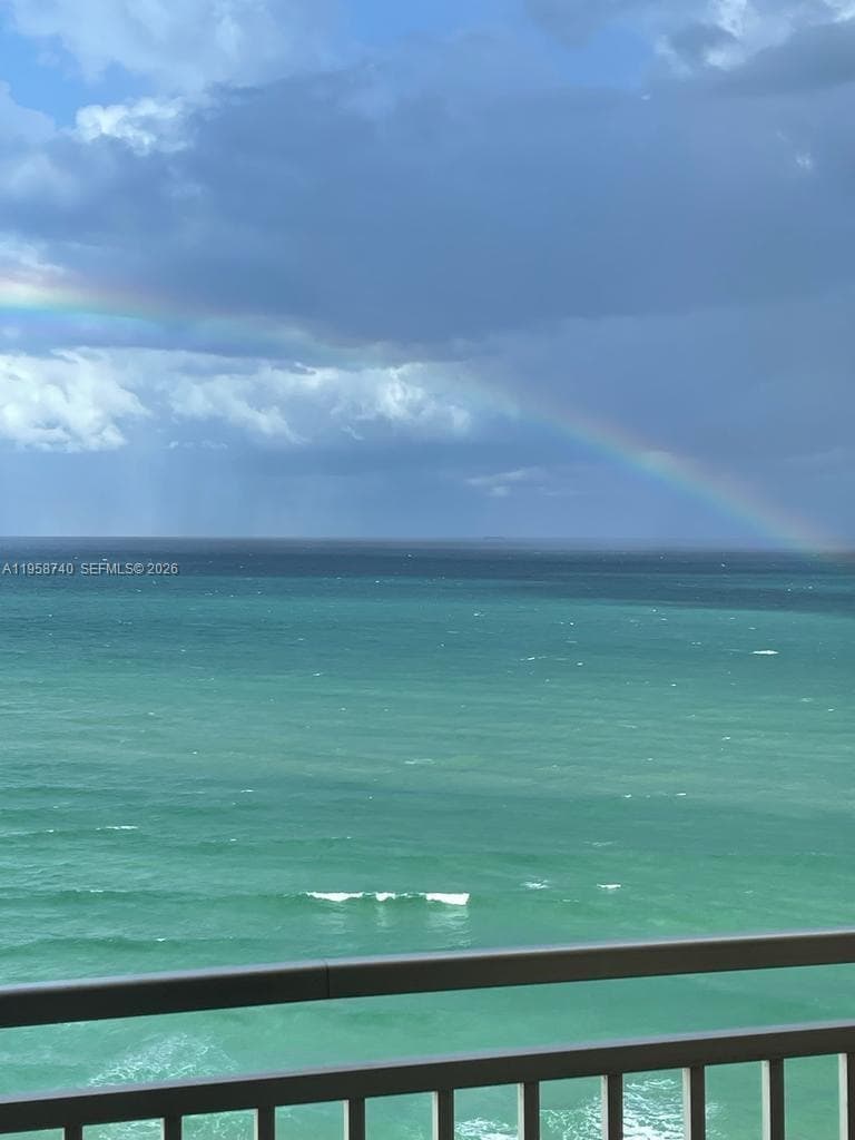 PARKER DORADO CONDO · #1602 in Hallandale Beach - Photo 9
