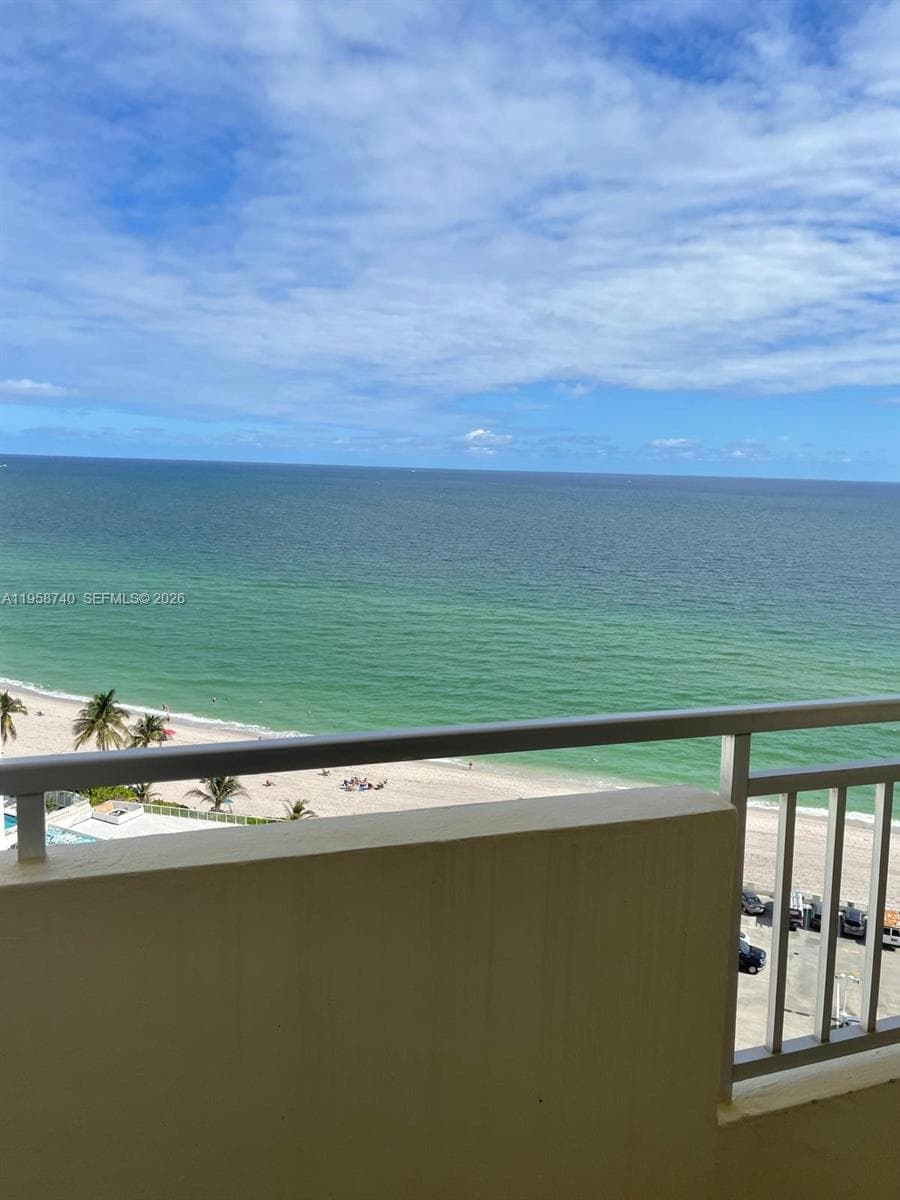PARKER DORADO CONDO · #1602 in Hallandale Beach - Photo 45