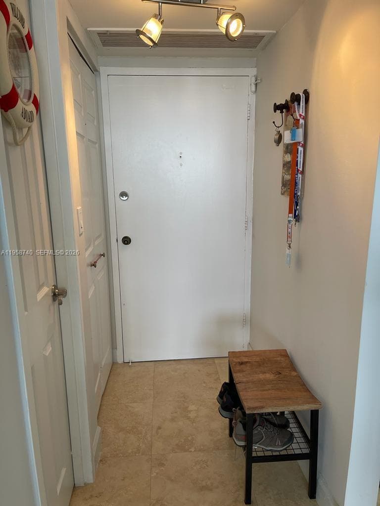 PARKER DORADO CONDO · #1602 in Hallandale Beach - Photo 31