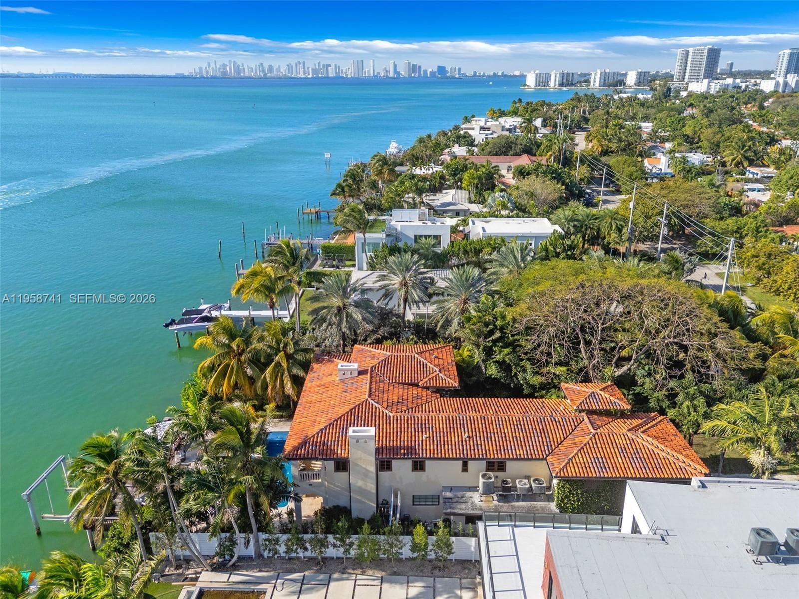 1398 Bay Dr photo 37