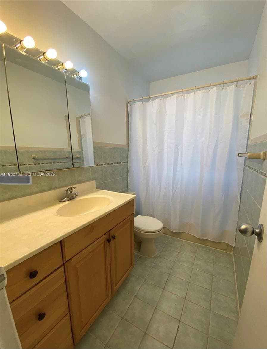 BAYS WATER CONDO · #306 in North Bay Village - Photo 5