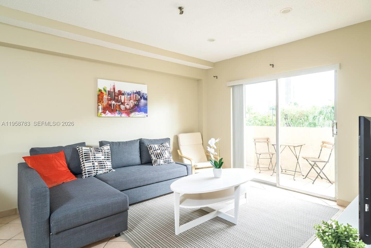 THE ISLES CONDO · #105 in Sunny Isles Beach - Photo 3