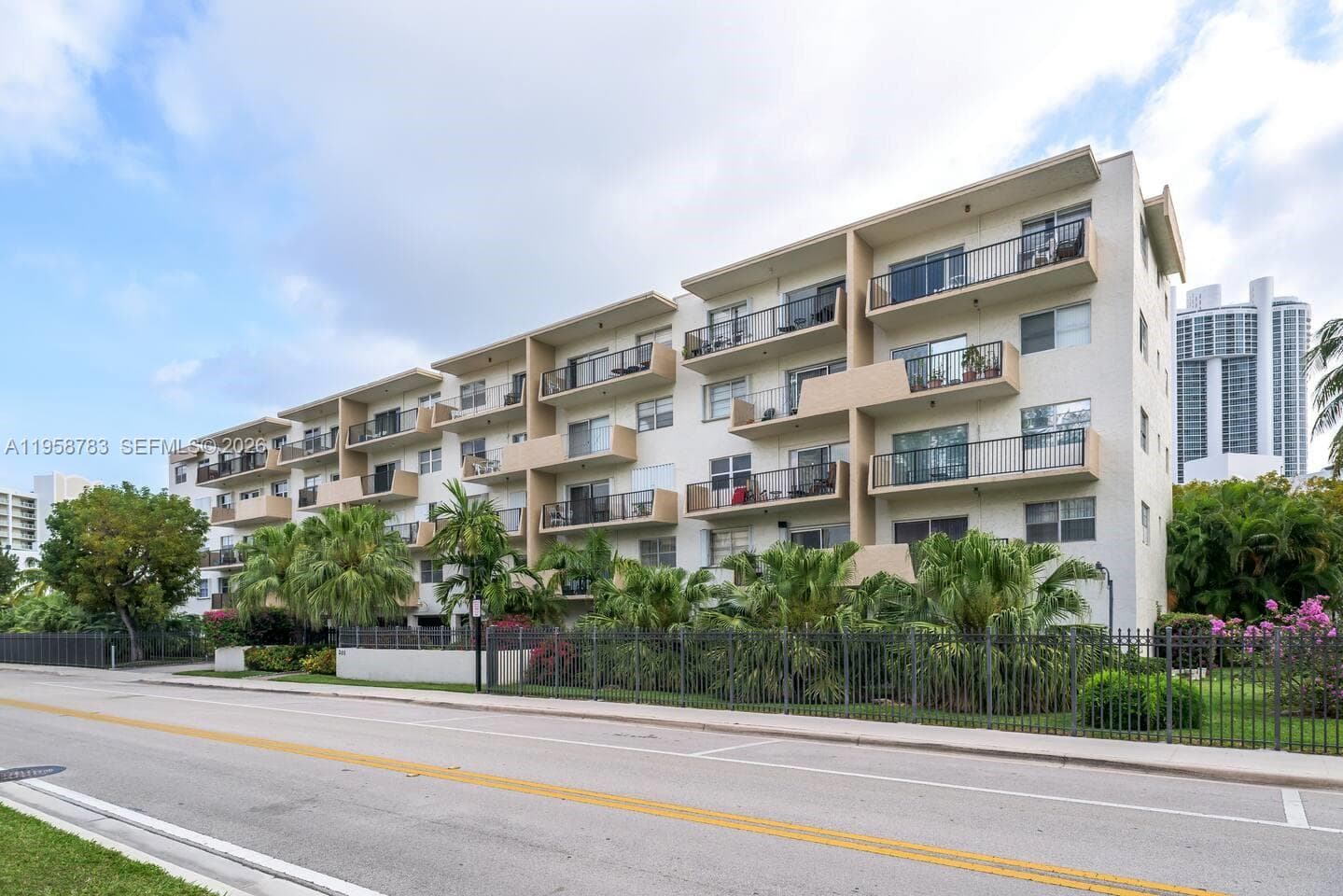 THE ISLES CONDO · #105 in Sunny Isles Beach - Photo 1