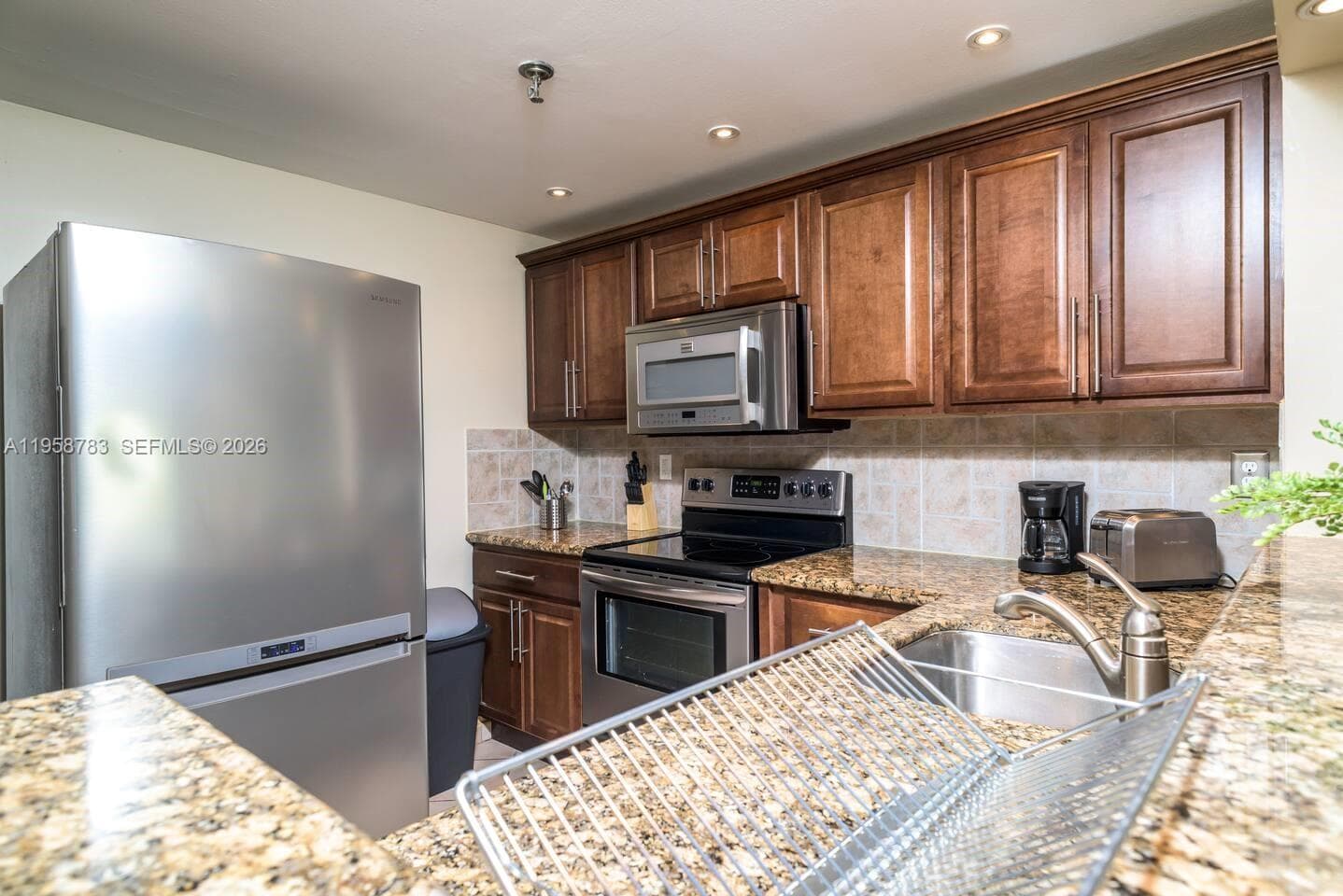 THE ISLES CONDO · #105 in Sunny Isles Beach - Photo 11