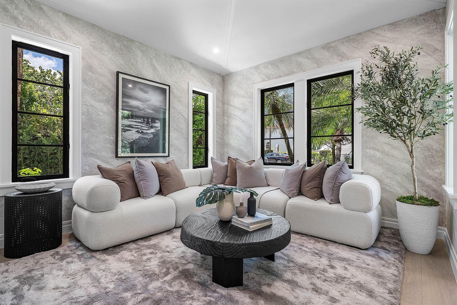 011-230PershingWay-WestPalmBeach-FL-3340