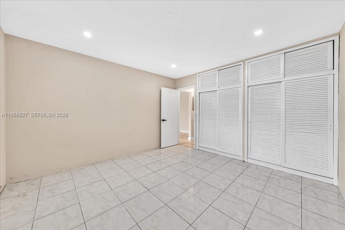 JEFFERSON APTS CO-OP · #9 in Hollywood - Photo 16