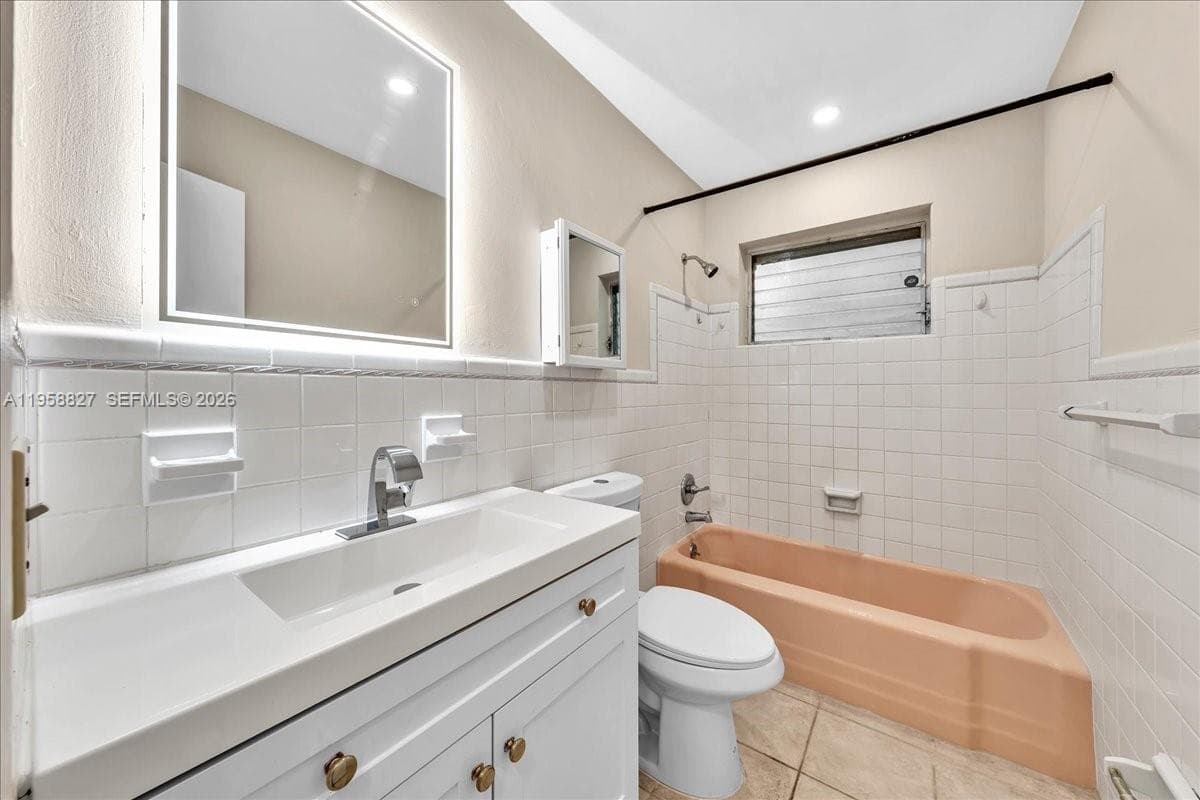JEFFERSON APTS CO-OP · #9 in Hollywood - Photo 18