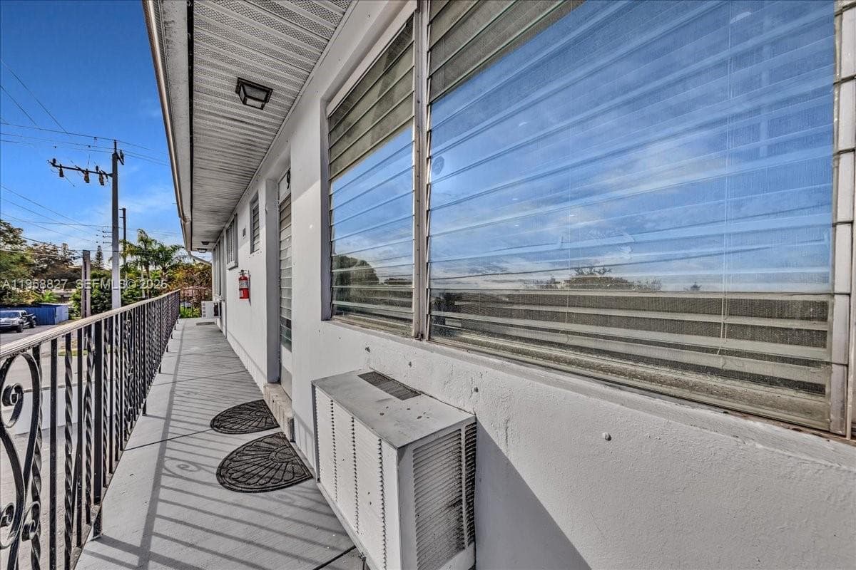 JEFFERSON APTS CO-OP · #9 in Hollywood - Photo 19