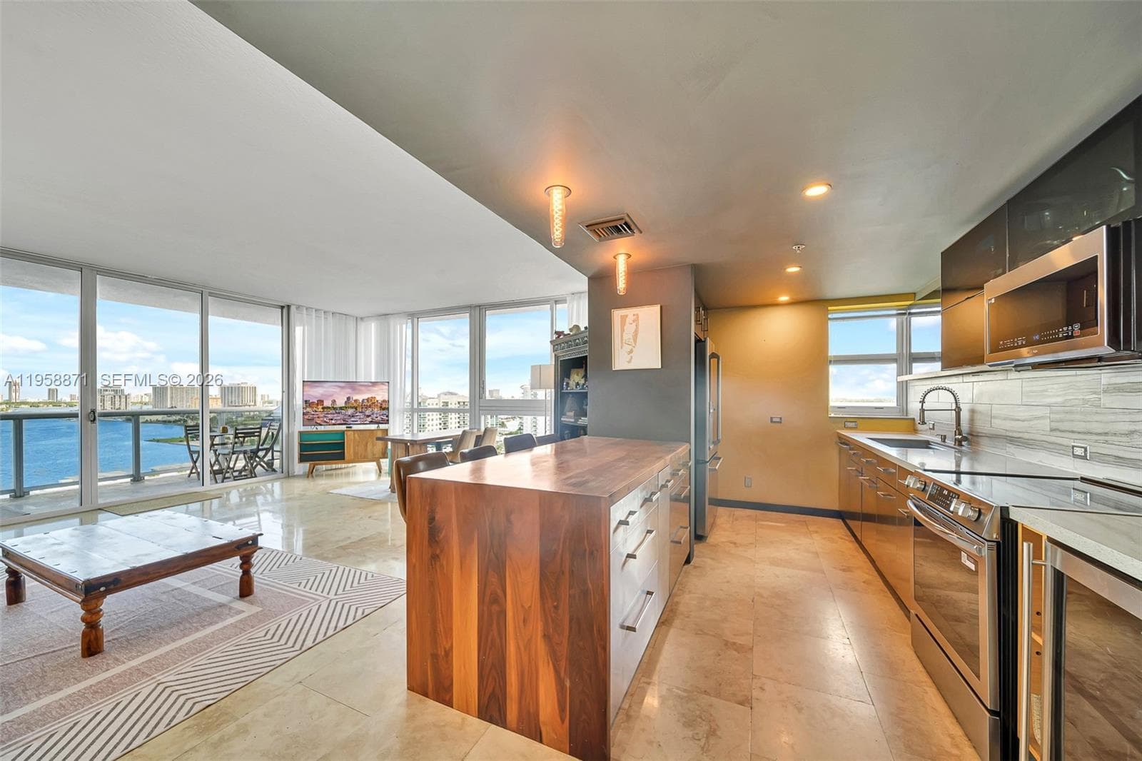 BLUE BAY TOWER CONDO · #1501 in North Bay Village - Photo 15