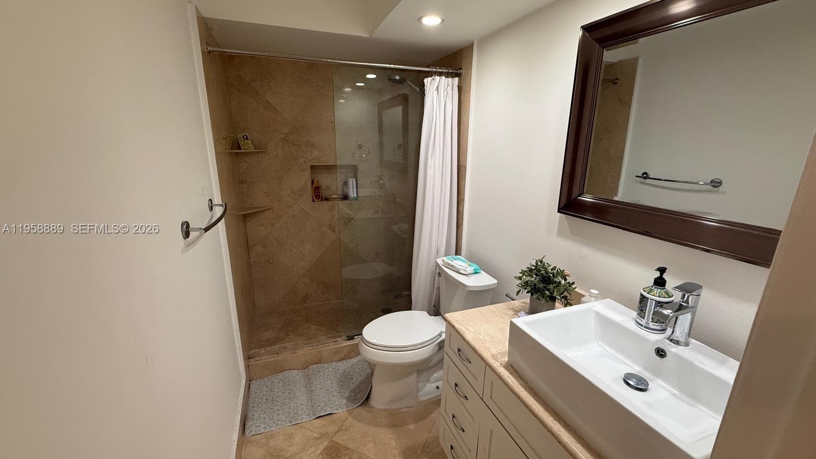 THE GRANDVIEW CONDO · #1008 in Miami Beach - Photo 13