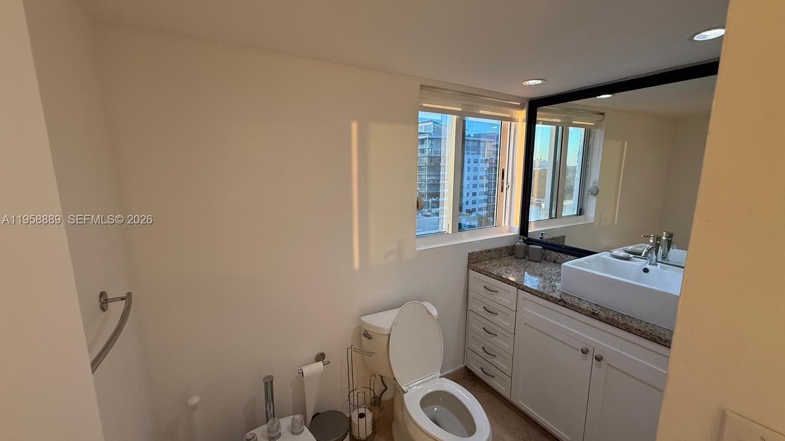 THE GRANDVIEW CONDO · #1008 in Miami Beach - Photo 20
