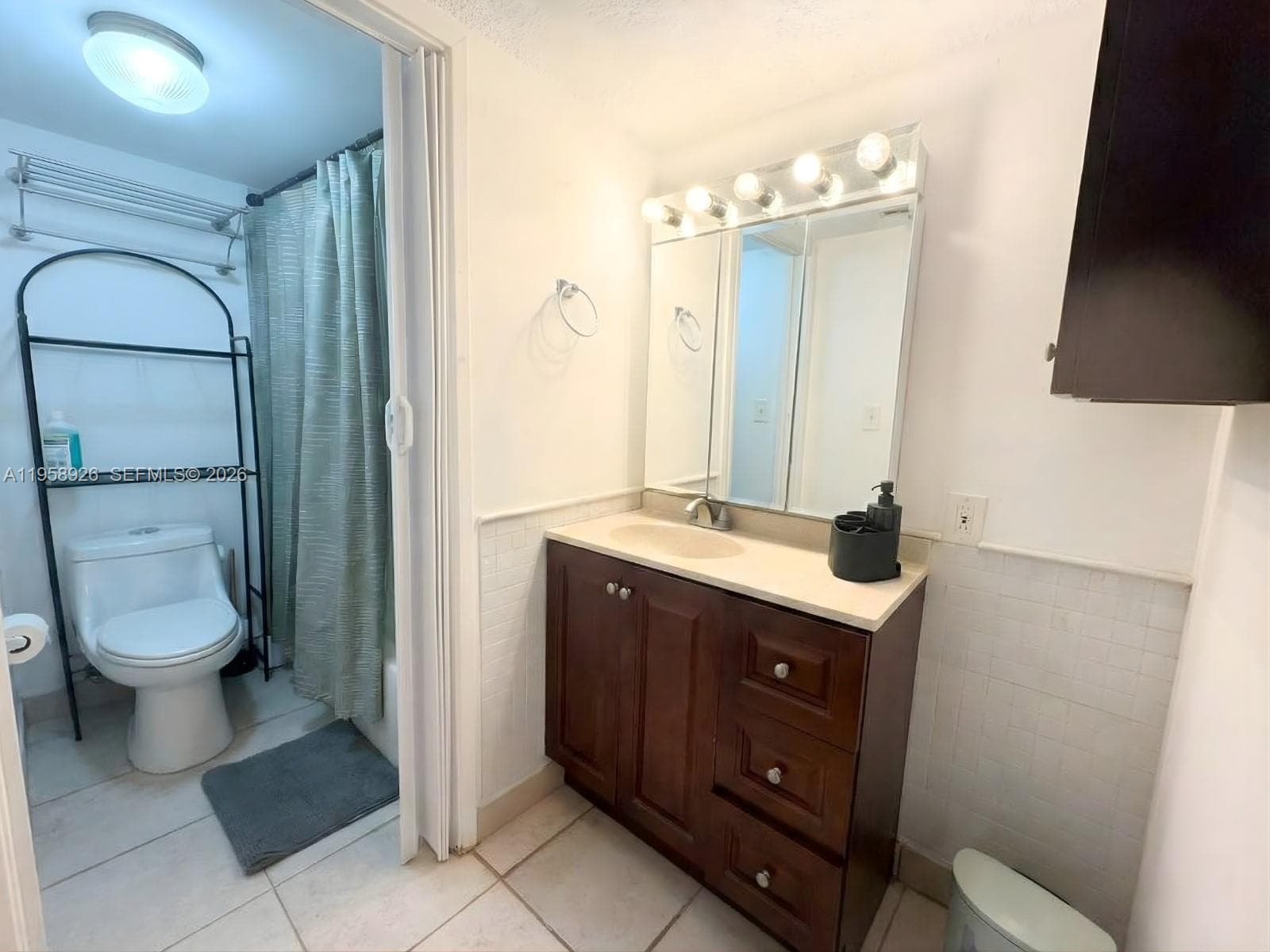 PLAZA OF AMERICAS CONDO P · #706 in Sunny Isles Beach - Photo 7