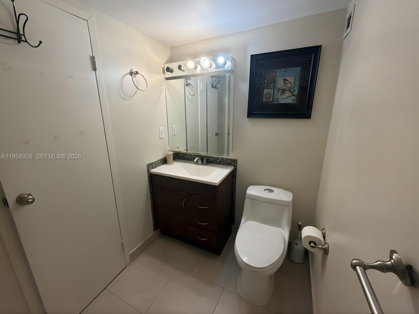 PLAZA OF AMERICAS CONDO P · #706 in Sunny Isles Beach - Photo 4
