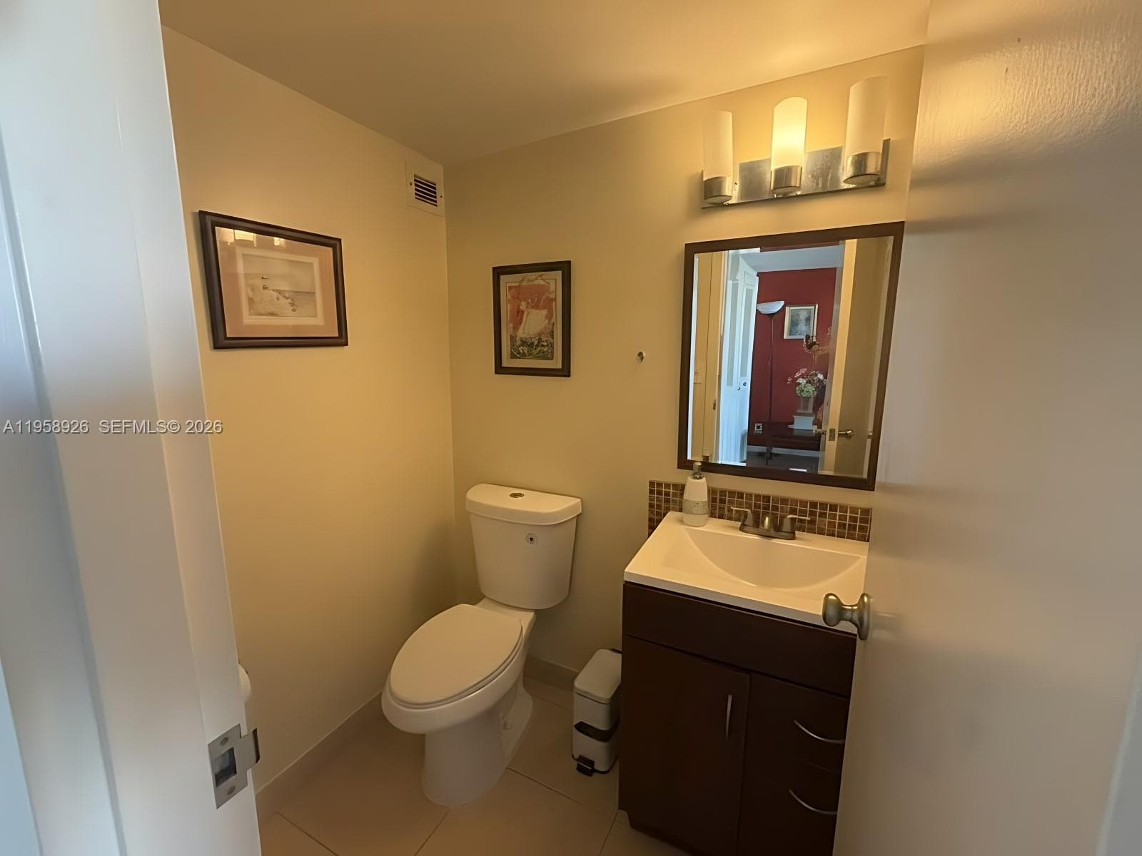 PLAZA OF AMERICAS CONDO P · #706 in Sunny Isles Beach - Photo 8