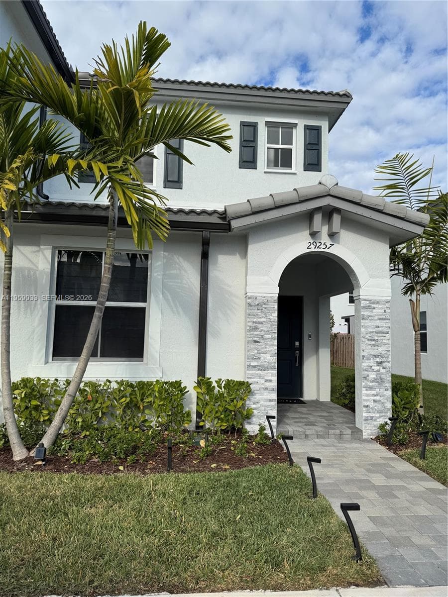 29257 SW 163rd Ct photo 1