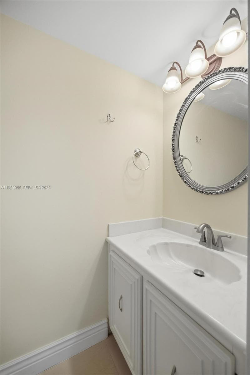 OCEANVIEW PARK CONDO · #506 in Hallandale Beach - Photo 9