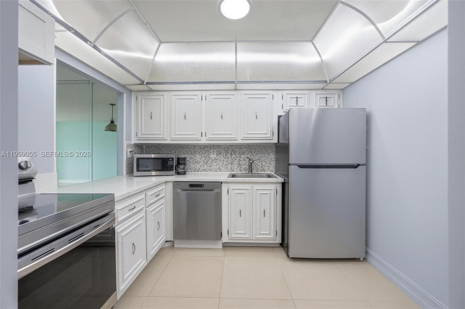 OCEANVIEW PARK CONDO · #506 in Hallandale Beach - Photo 4