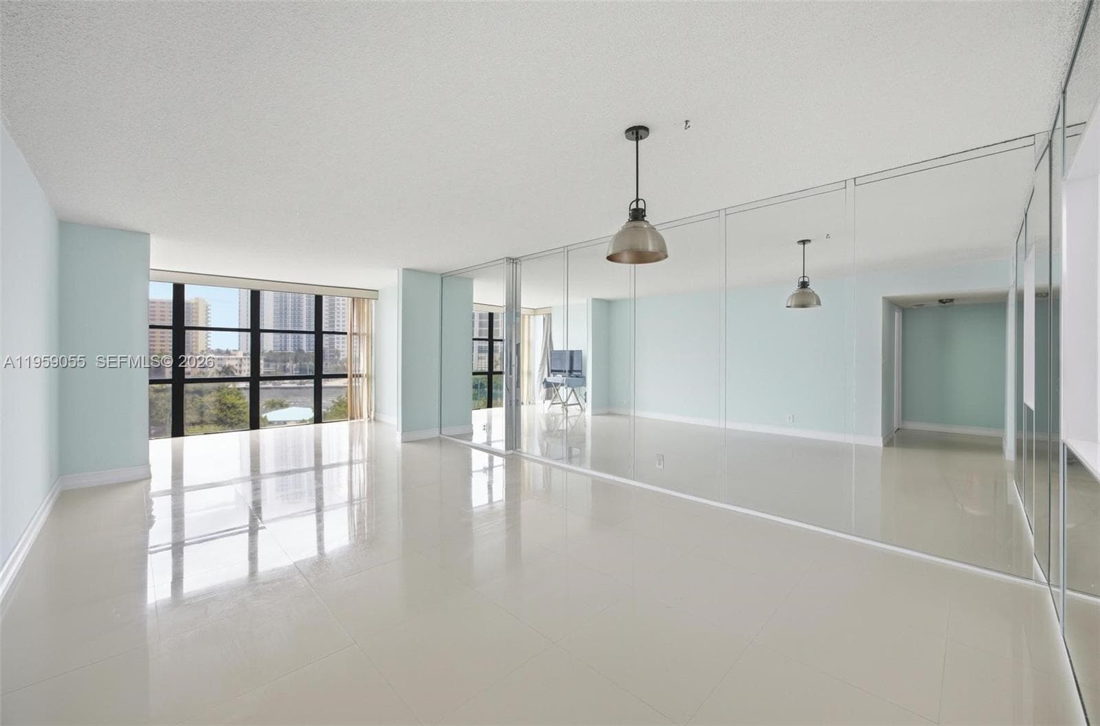 OCEANVIEW PARK CONDO · #506 in Hallandale Beach - Photo 8