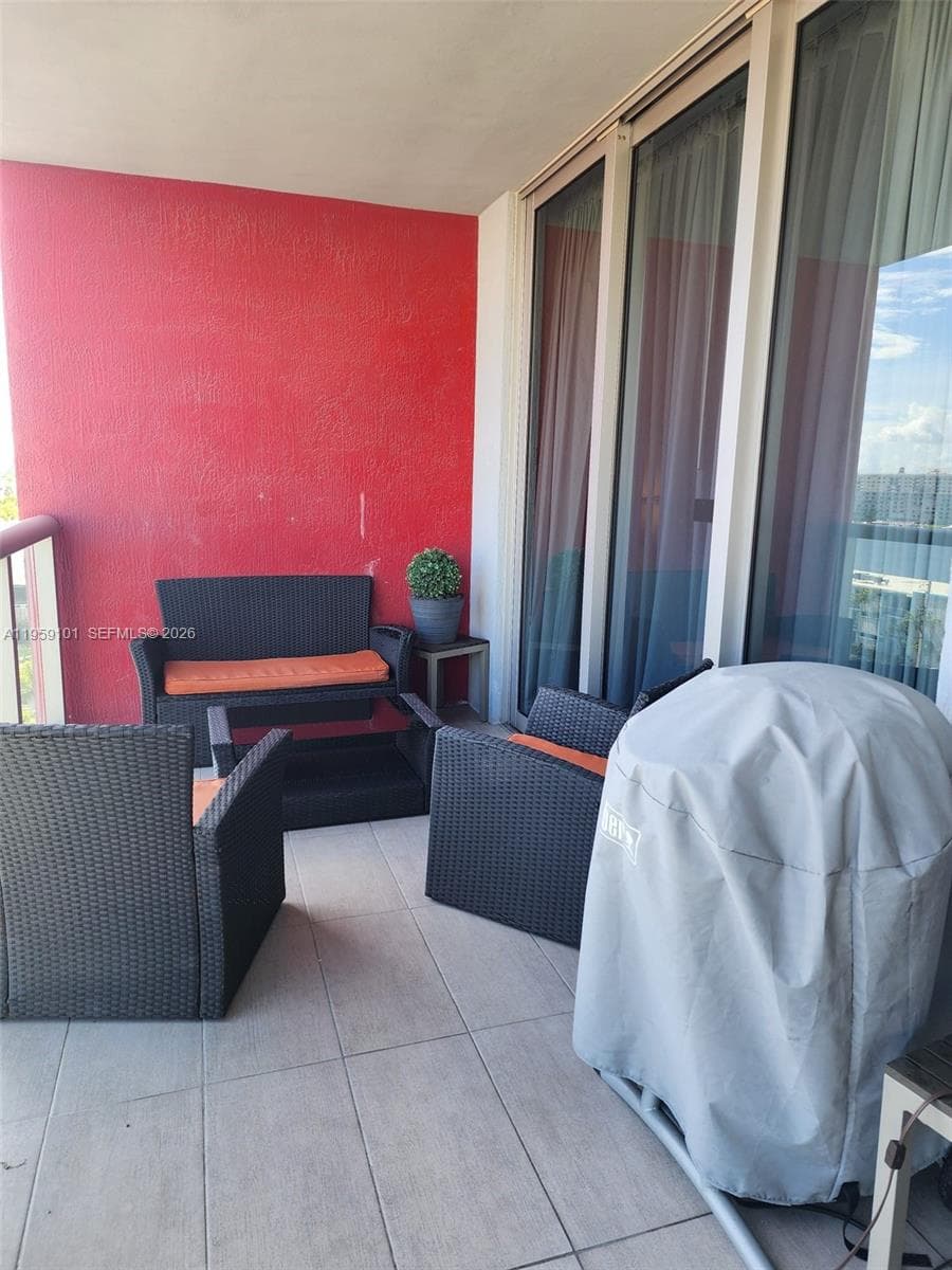 BEACHWALK CONDOMINIUM · #R805 in Hallandale Beach - Photo 30
