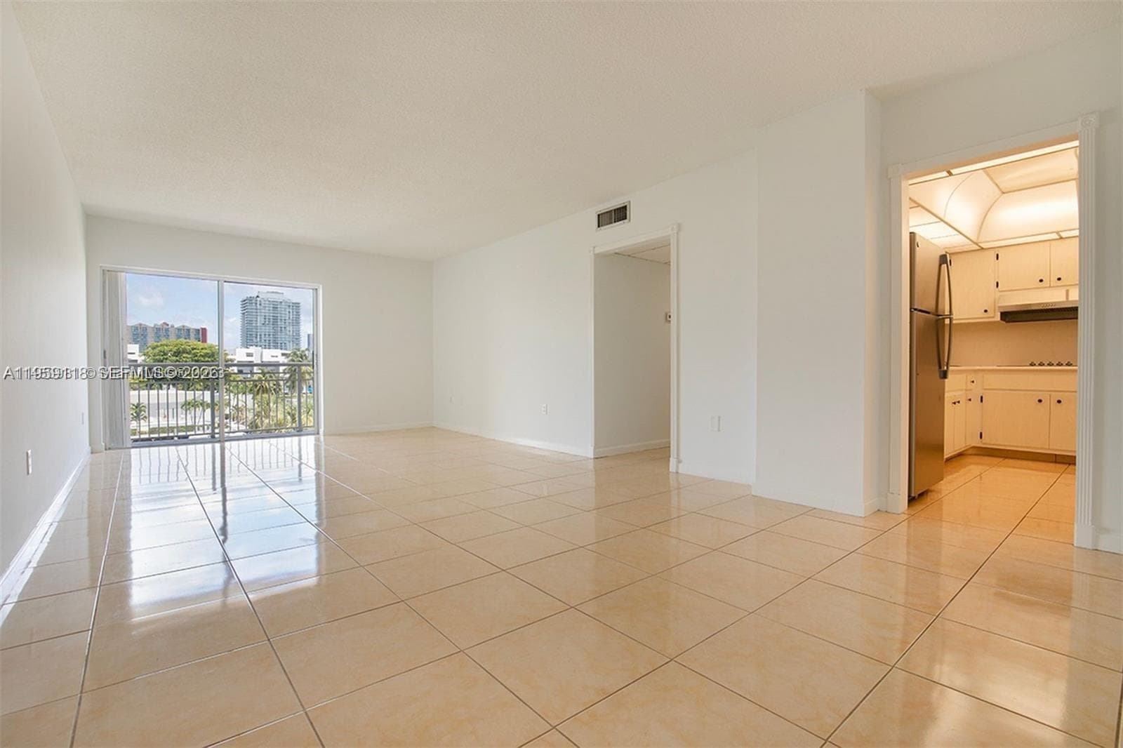 COASTAL TOWERS CONDO · #424 in Sunny Isles Beach - Photo 23