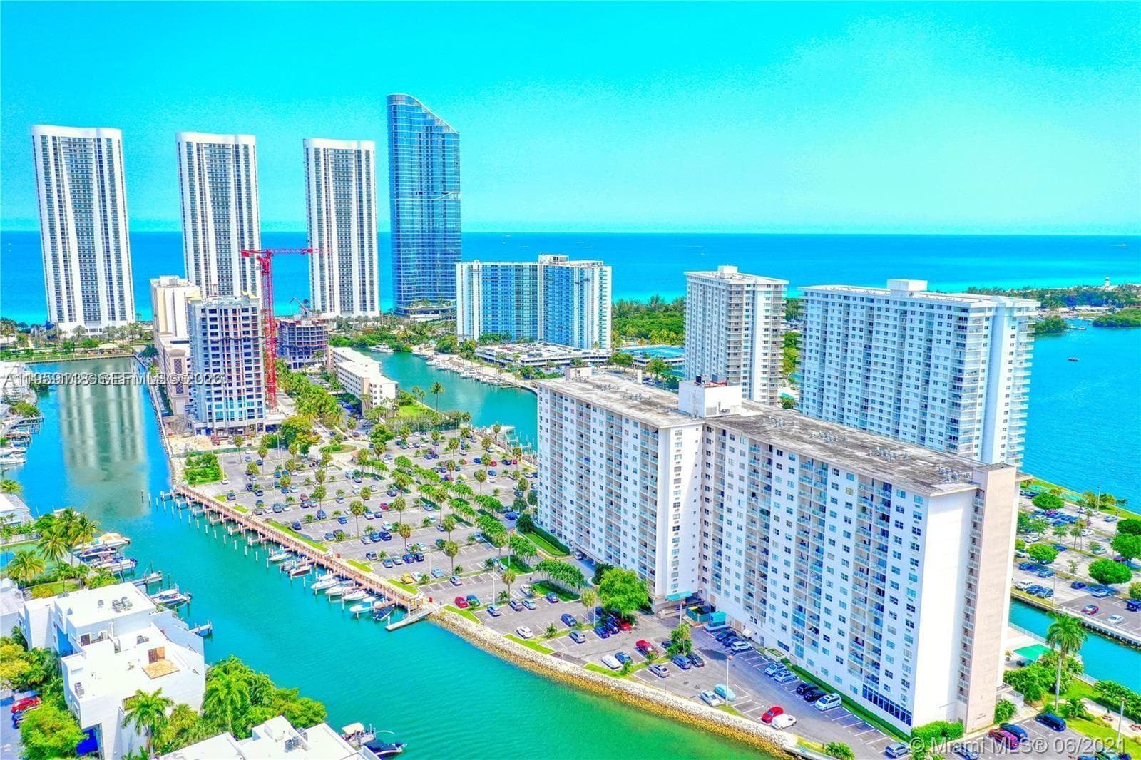 COASTAL TOWERS CONDO · #424 in Sunny Isles Beach - Photo 3