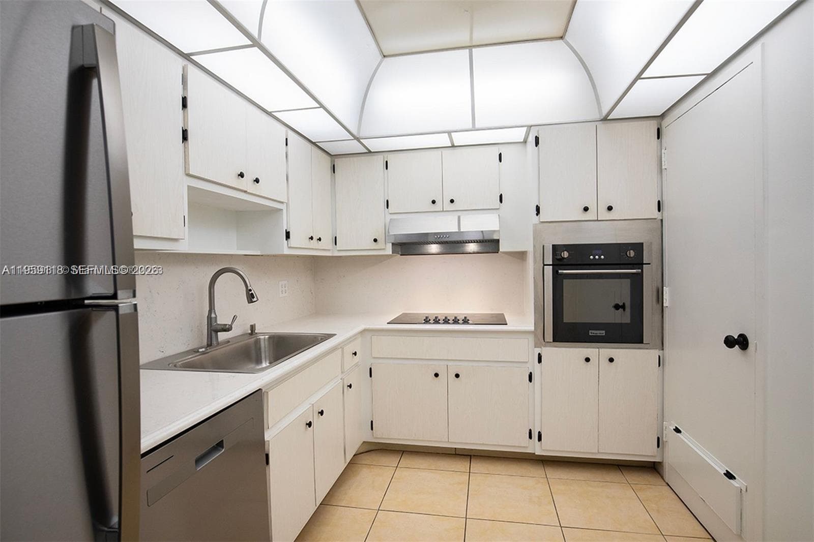COASTAL TOWERS CONDO · #424 in Sunny Isles Beach - Photo 28