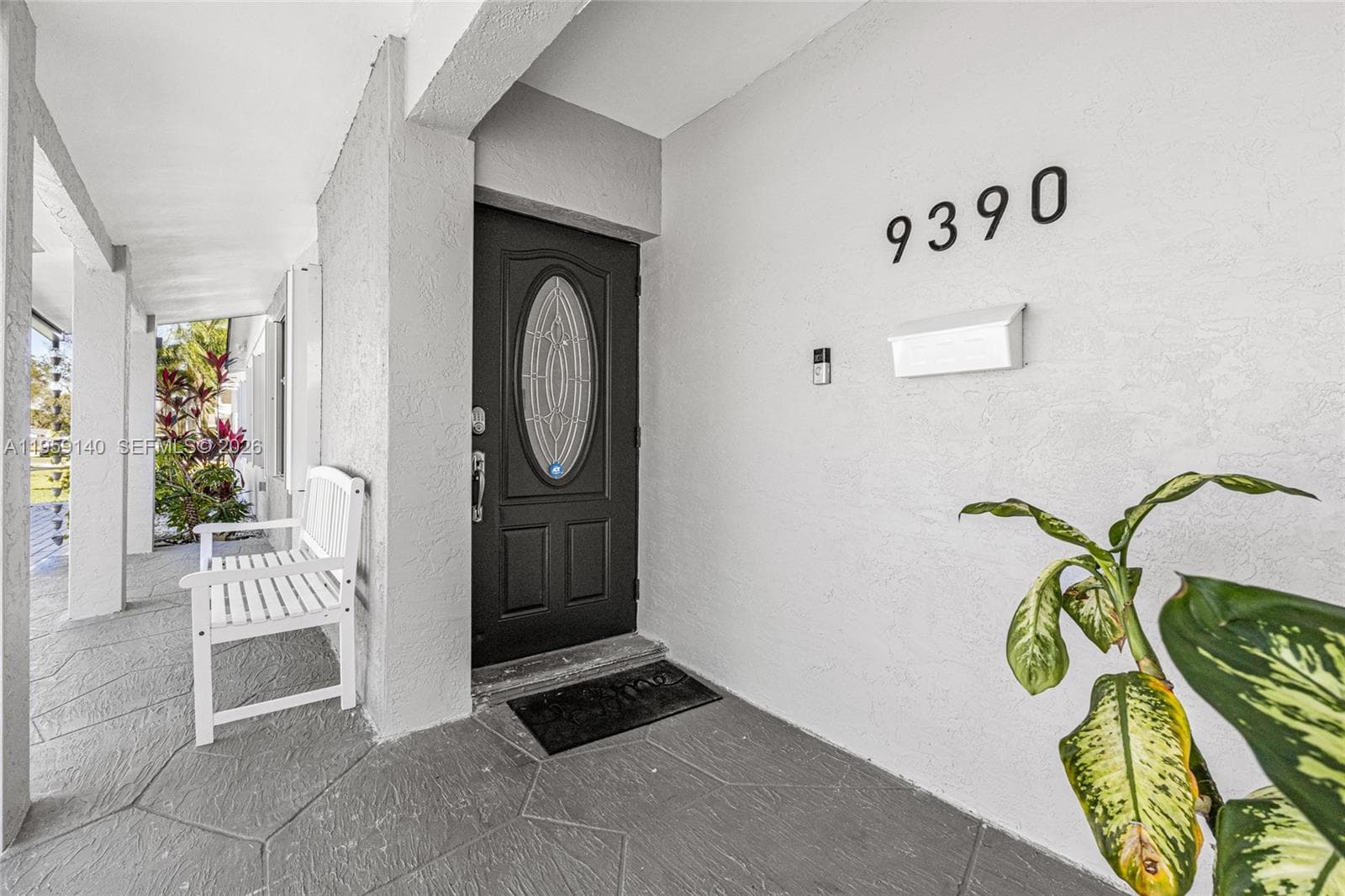 9390 SW 190th St photo 4