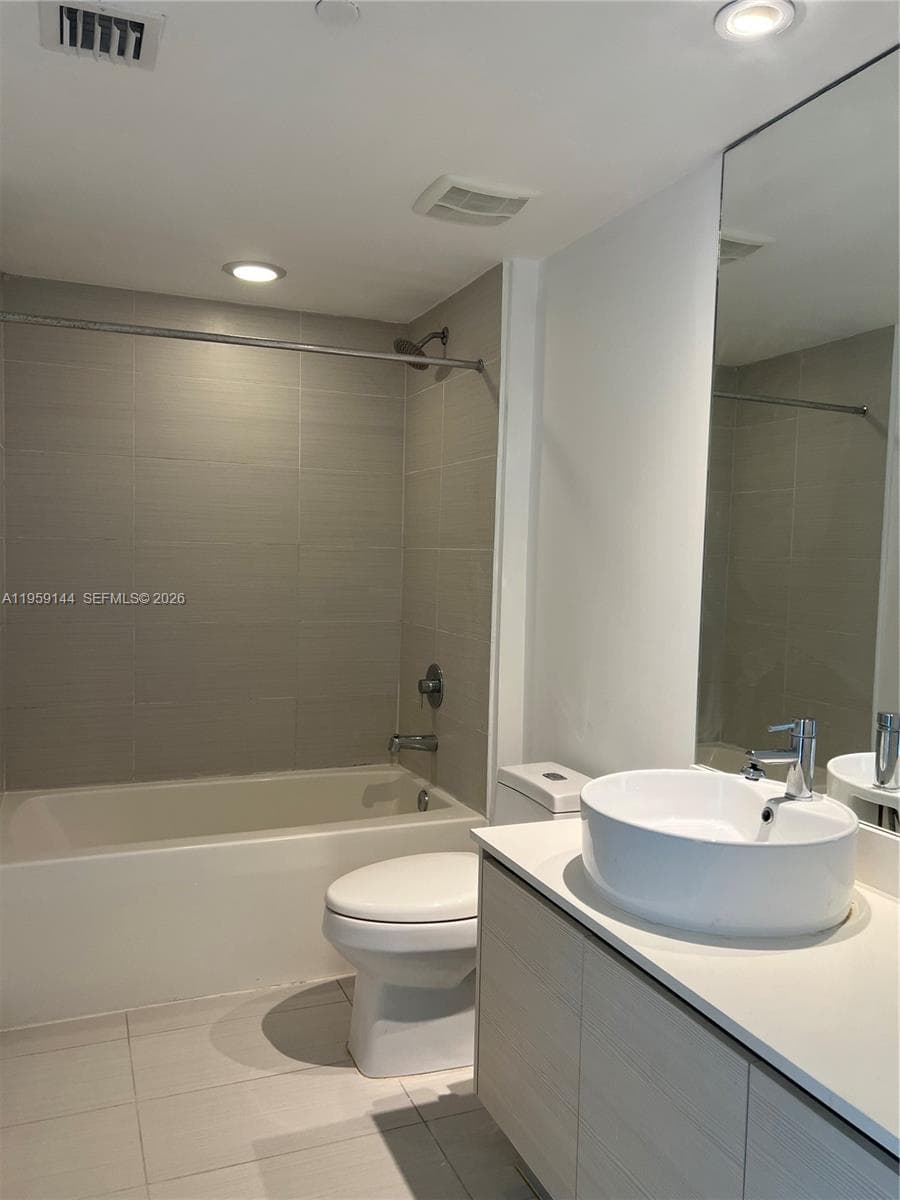 Baltus House · #1618 in Miami - Photo 15