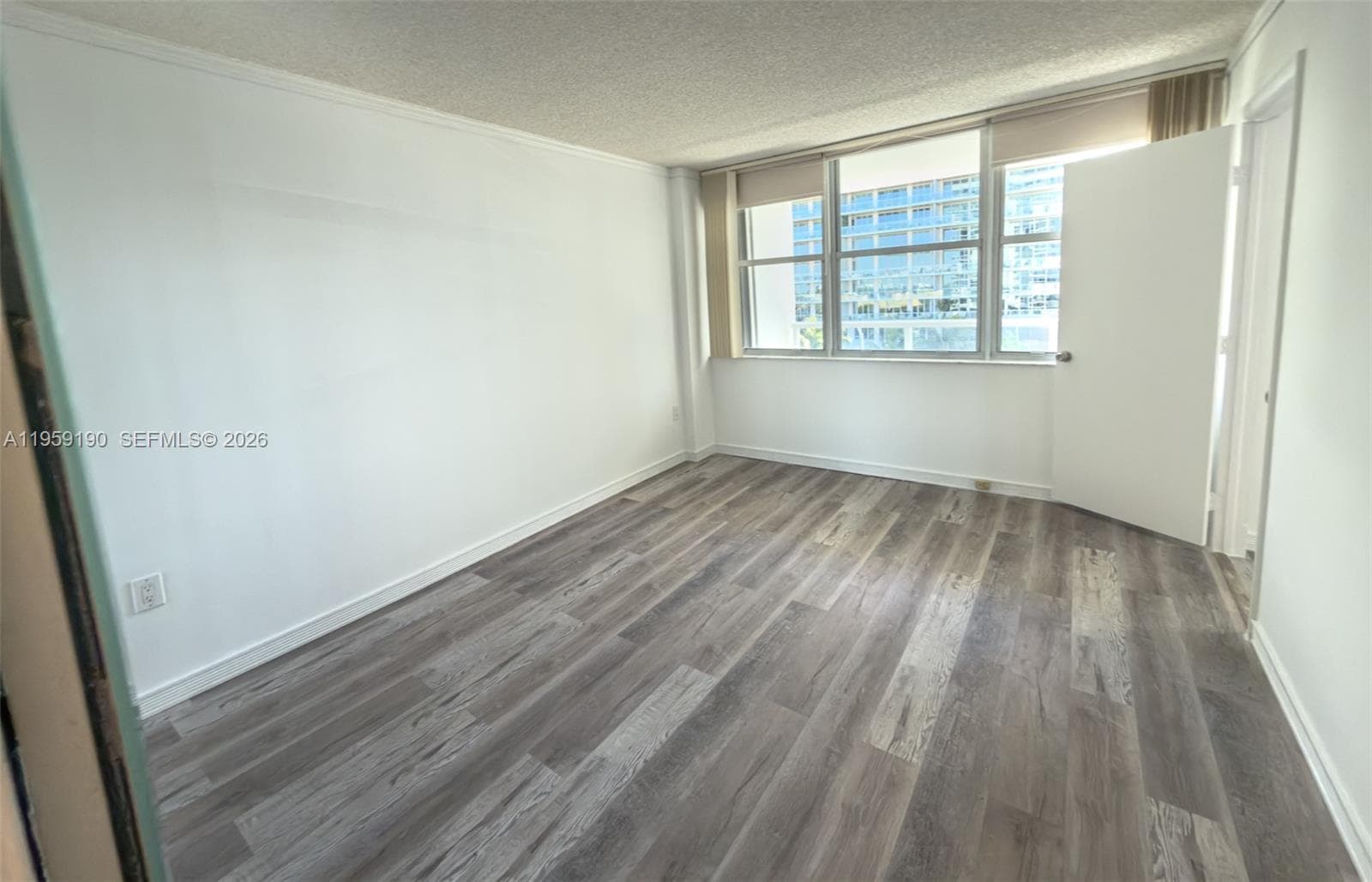 ROYAL EMBASSY CONDO · #6J in Miami Beach - Photo 17