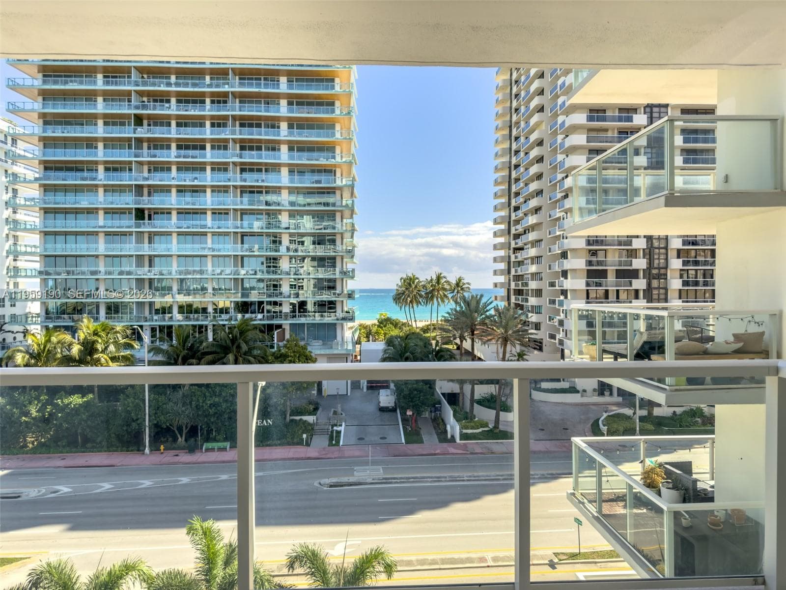 ROYAL EMBASSY CONDO · #6J in Miami Beach - Photo 5