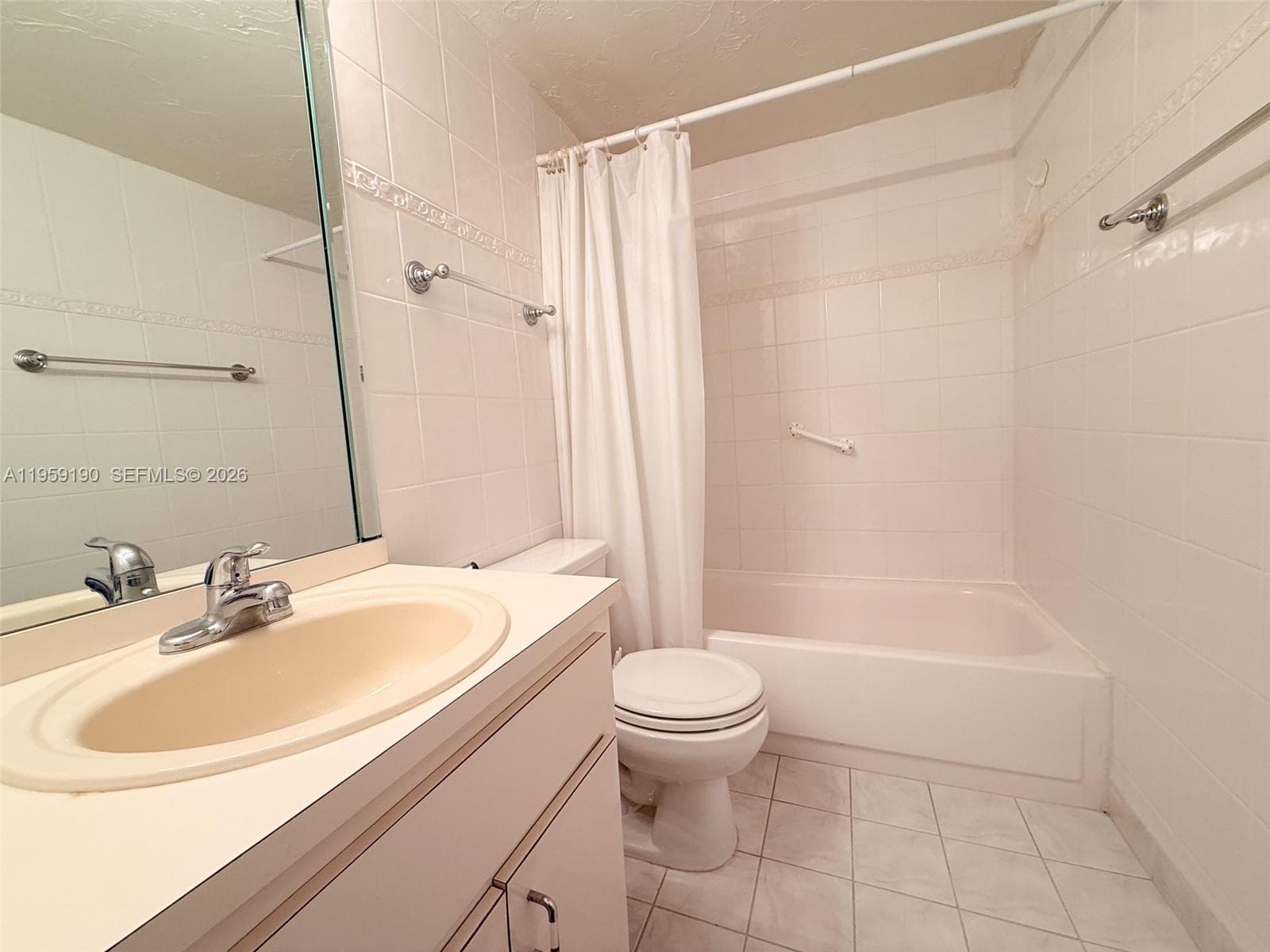 ROYAL EMBASSY CONDO · #6J in Miami Beach - Photo 21