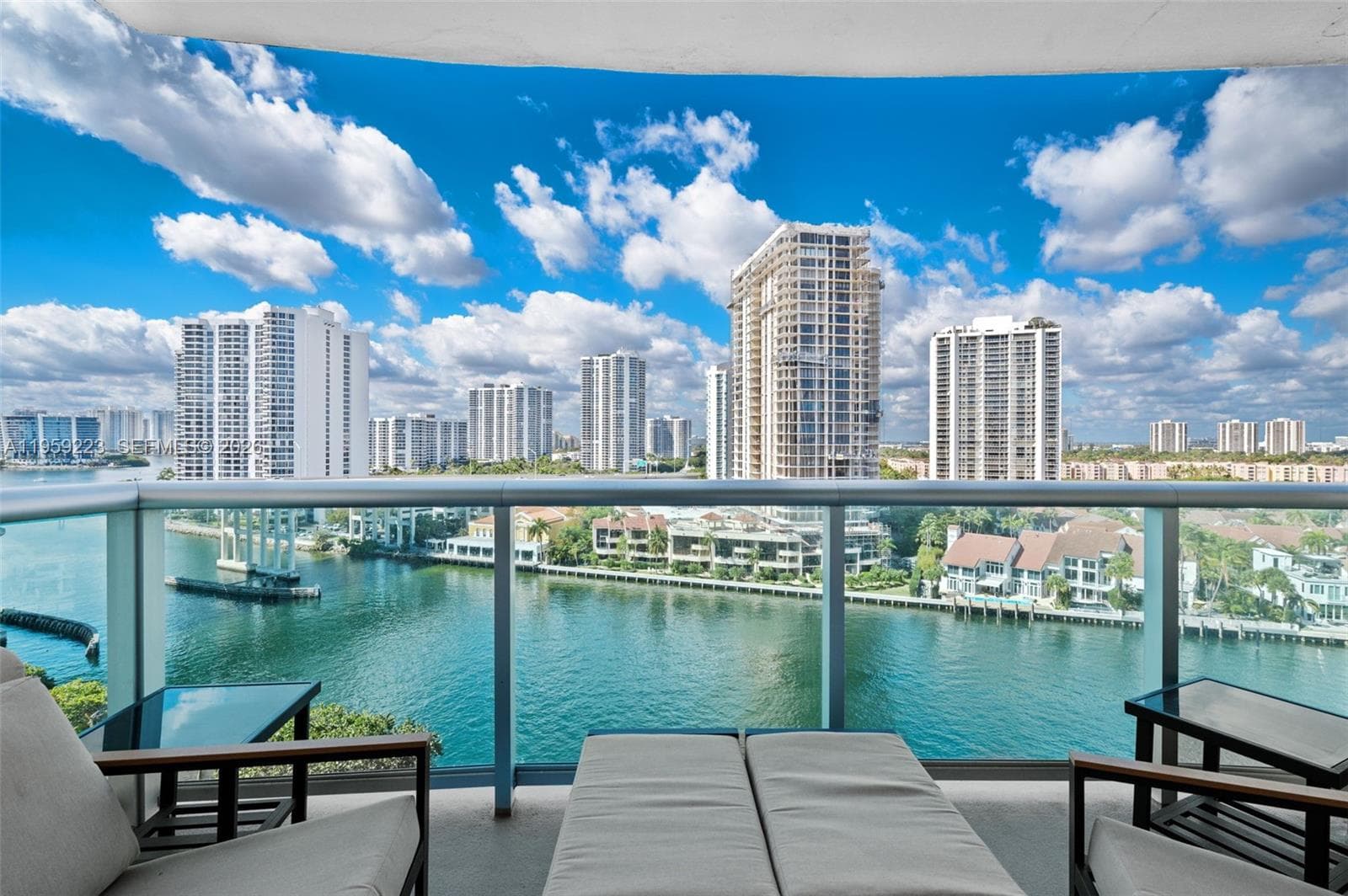 Oceanview A · #1221 in Sunny Isles Beach - Photo 2