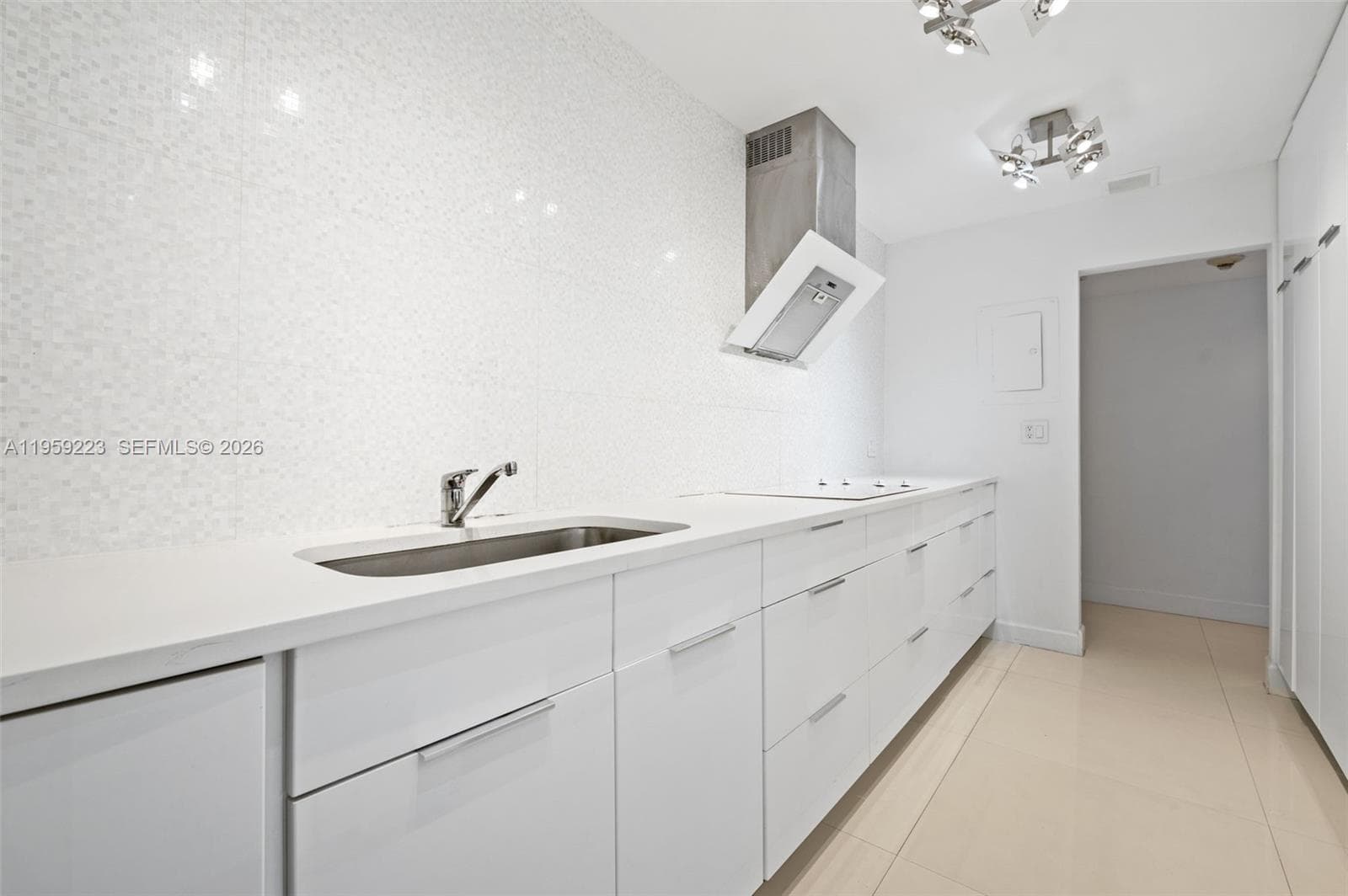 Oceanview A · #1221 in Sunny Isles Beach - Photo 13
