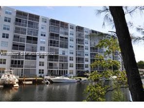 white house · #611 in North Miami Beach - Photo 1