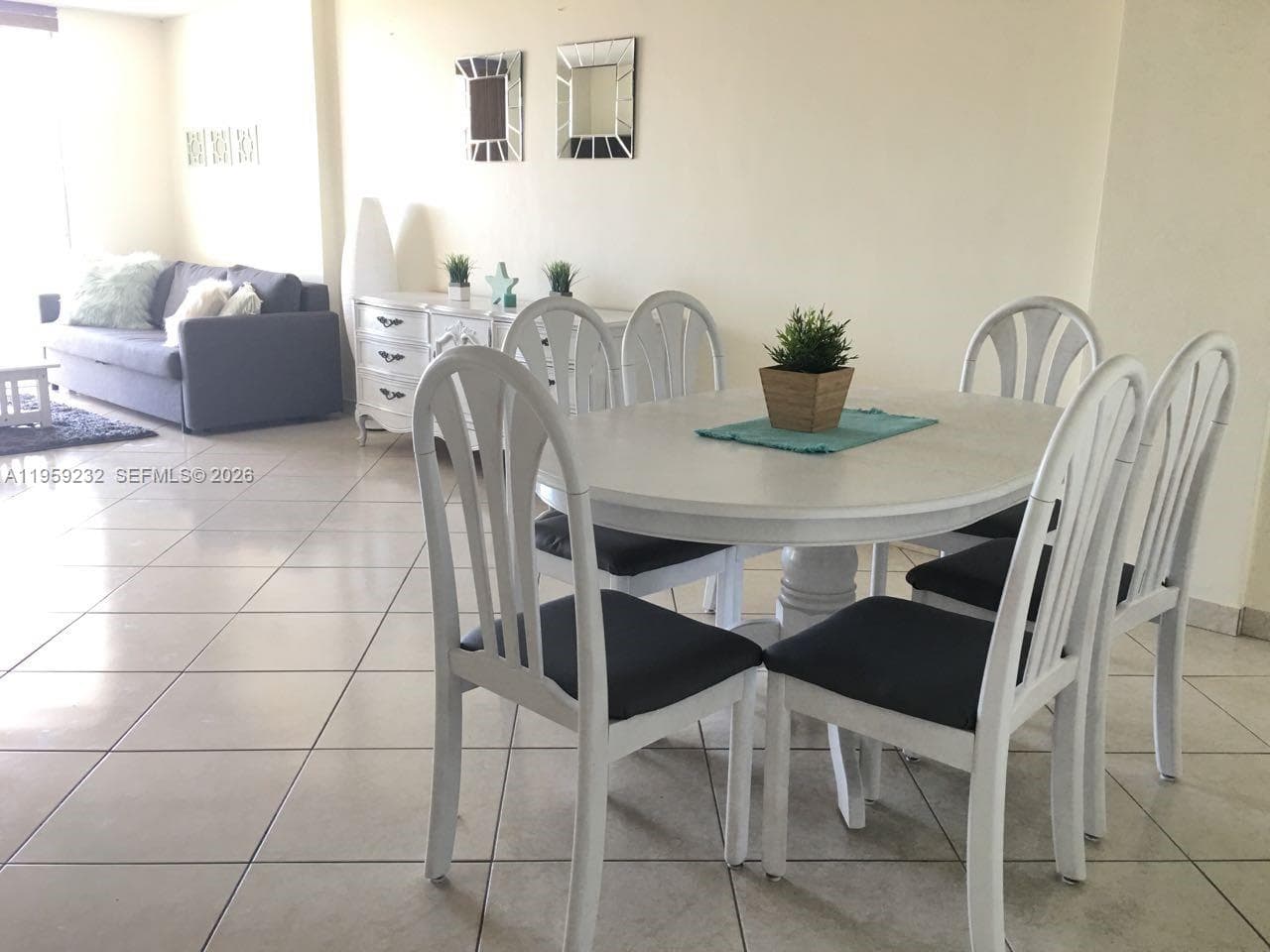 white house · #611 in North Miami Beach - Photo 15
