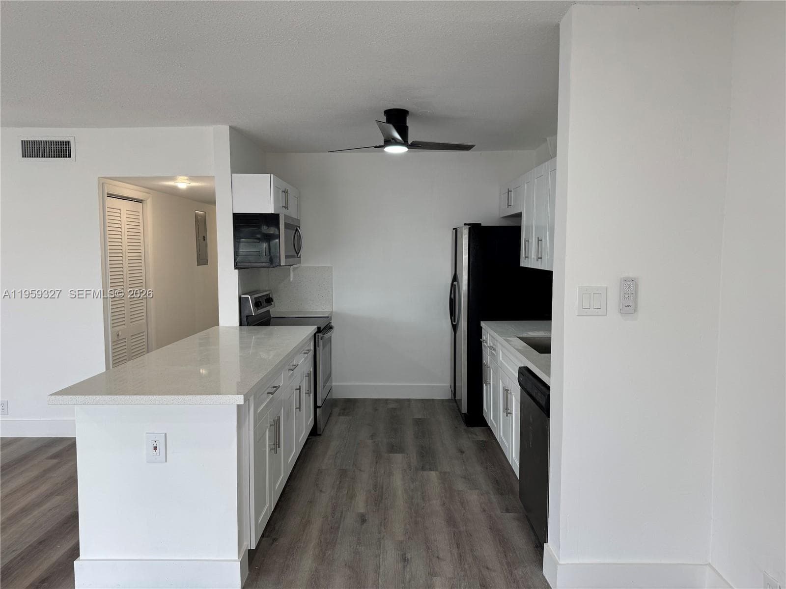Coastal Garden Condo · #211 in Hallandale Beach - Photo 6