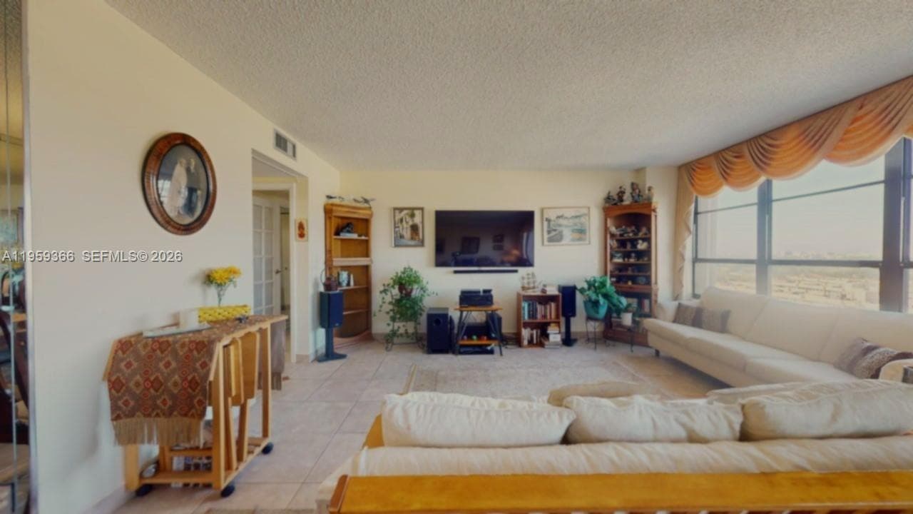 OLYMPUS · #1004 in Hallandale Beach - Photo 9