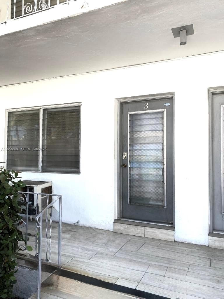 EL CHIOGGIOTTO CONDO · #3 in Miami Beach - Photo 1