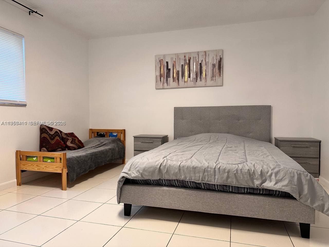MEADOWBROOK TOWERS · #106 in Hallandale Beach - Photo 2