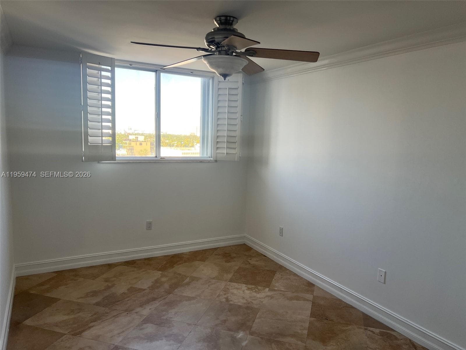 WEST BAY PLAZA CONDO · #1005 in Miami Beach - Photo 16