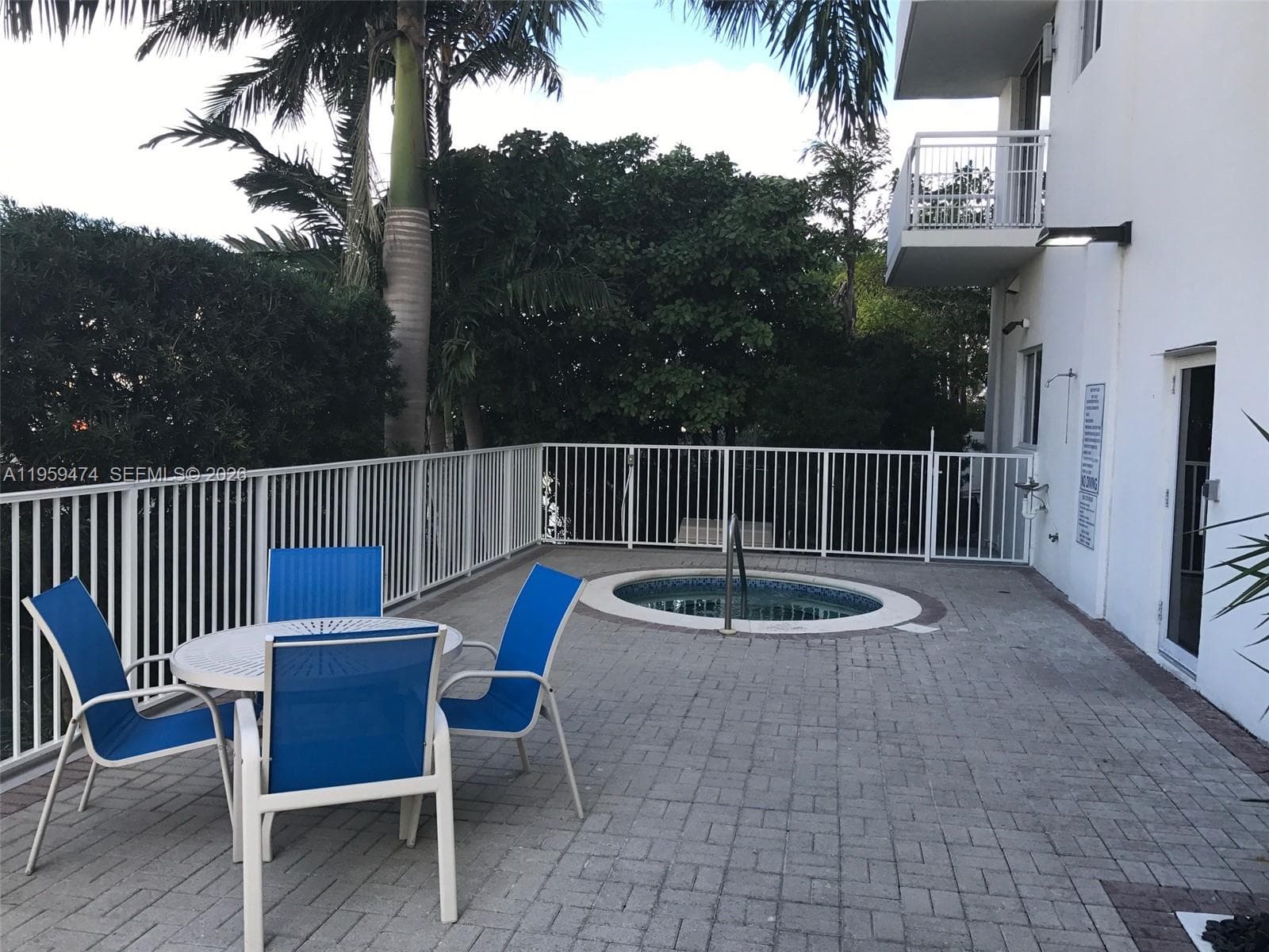 WEST BAY PLAZA CONDO · #1005 in Miami Beach - Photo 29