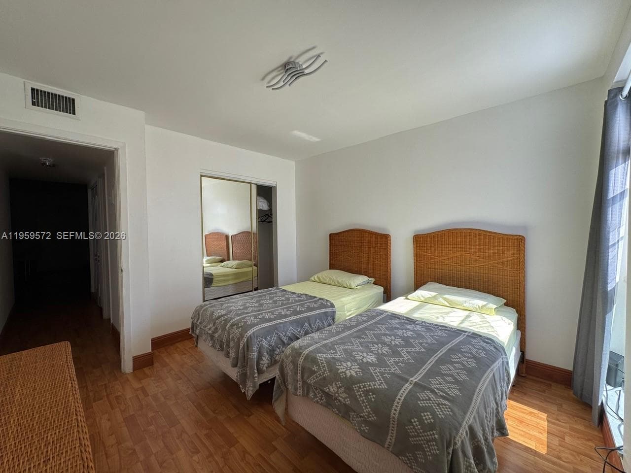 BAY PLACE CONDO · #204 in Hallandale Beach - Photo 8