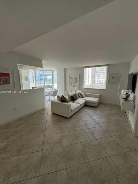 BAYVIEW PLAZA CONDO · #708 in Miami Beach - Photo 1