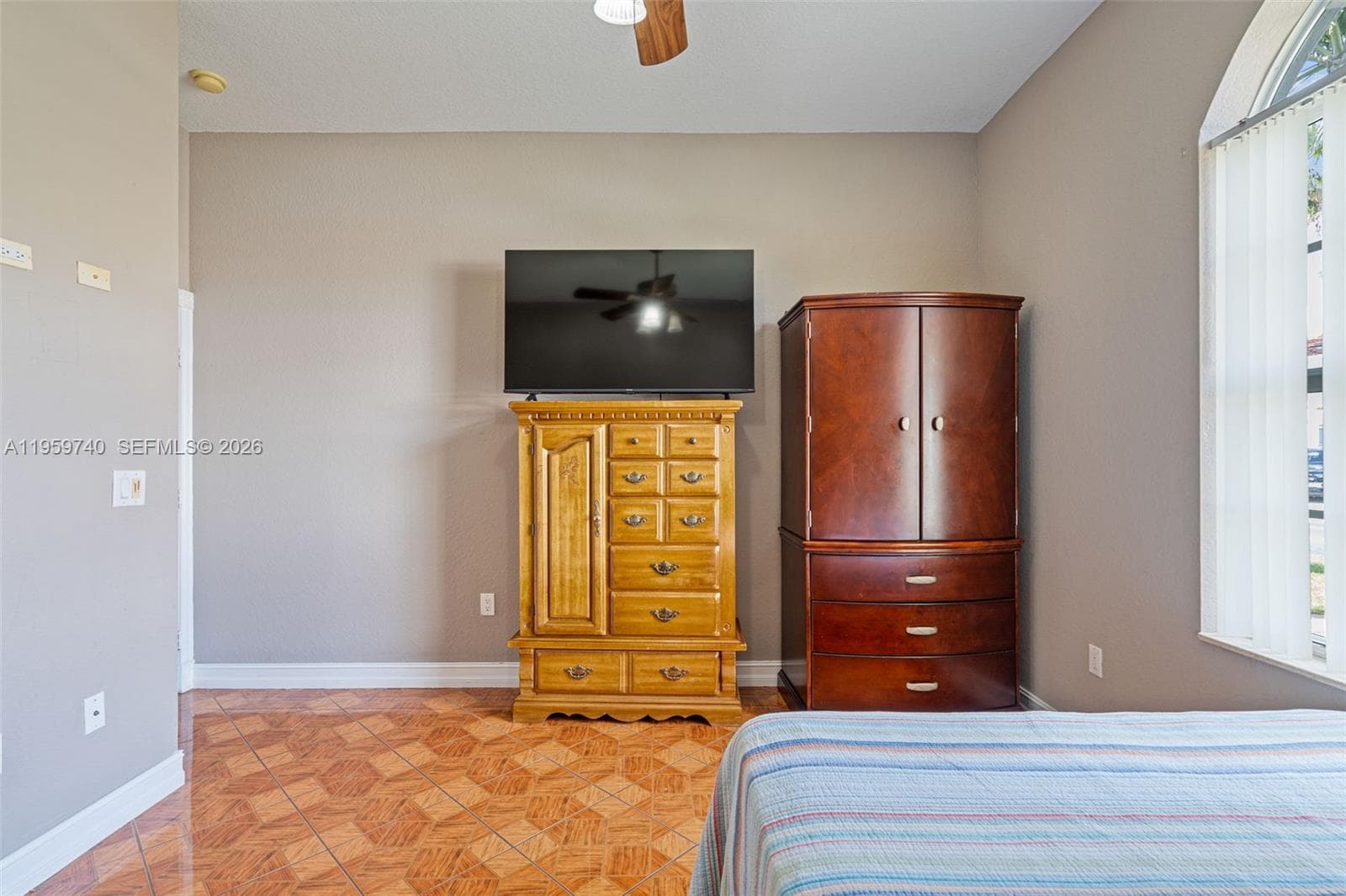 2570 SE 4th Pl photo 26