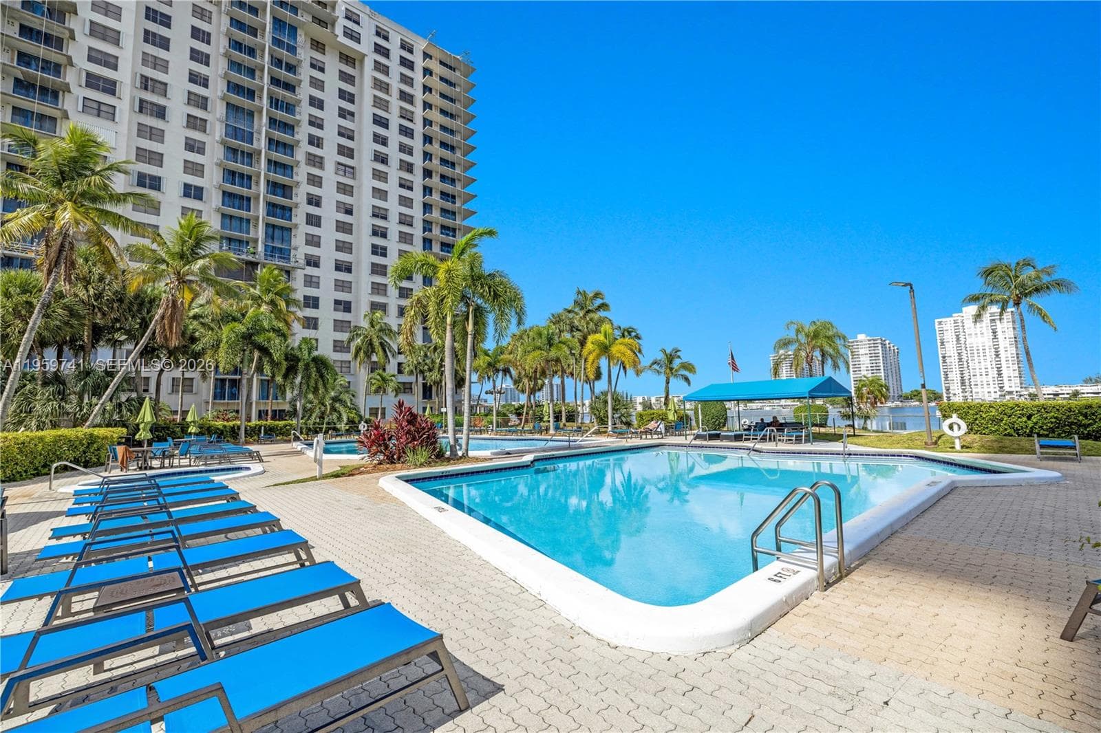 TOWER AT BISCAYNE COVE CO · #2505 in Aventura - Photo 36