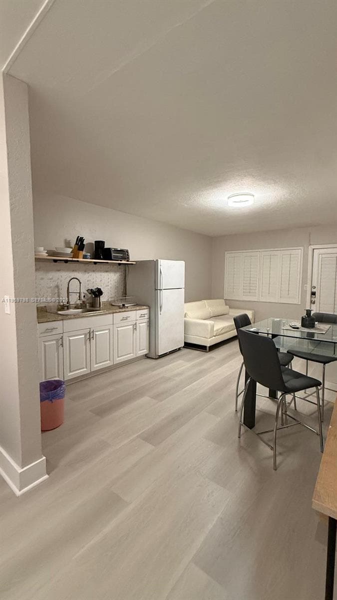 WATERSIDE CONDO · #4 in Miami Beach - Photo 3