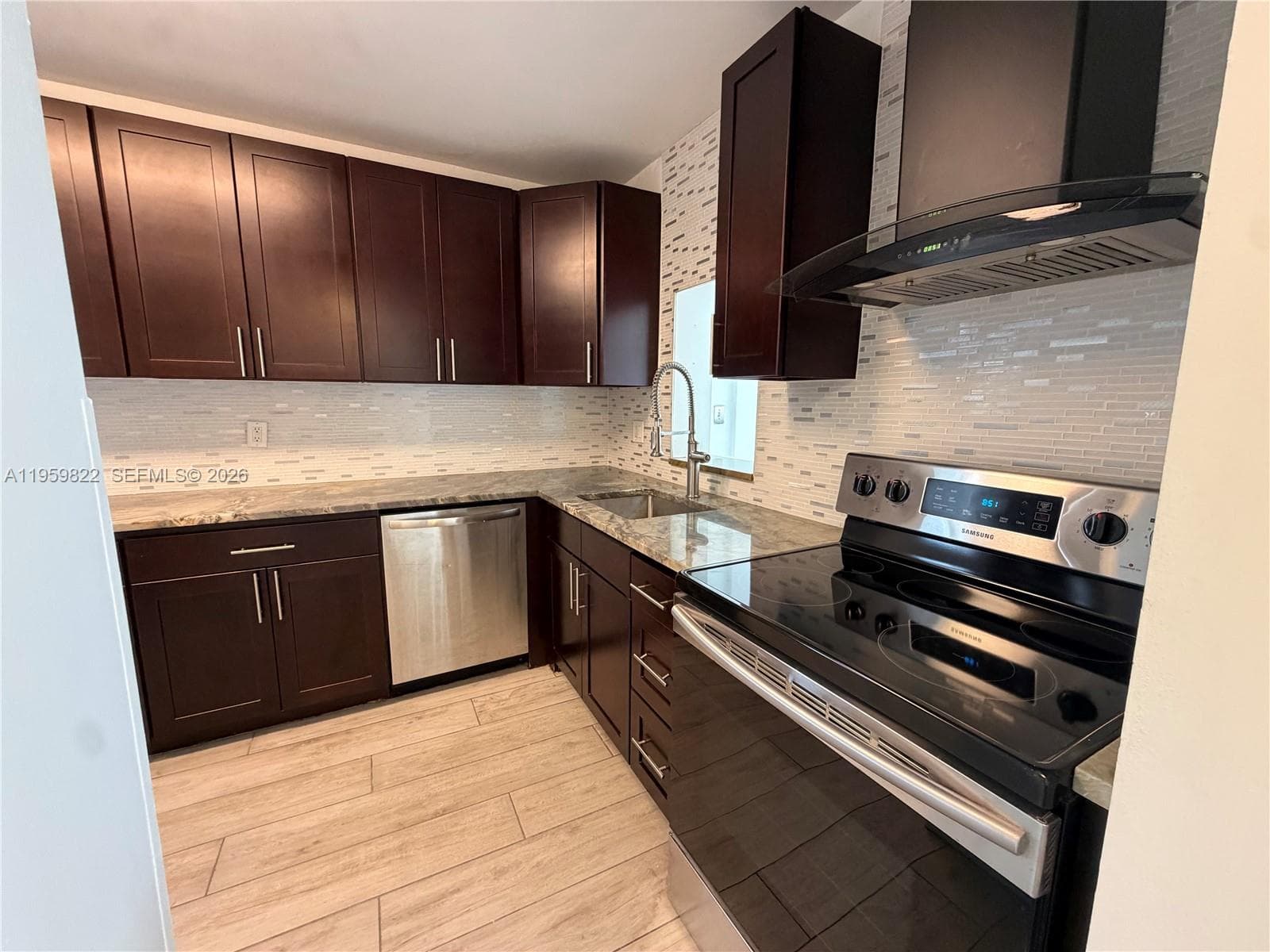 WHITE HOUSE CONDO · #301 +40' Deeded Dock in North Miami Beach - Photo 5